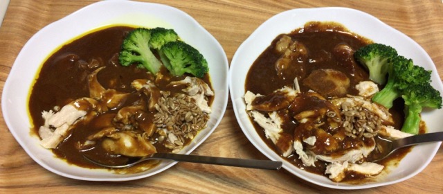 赤城牛ビーフカレーと金のビーフカレー画像